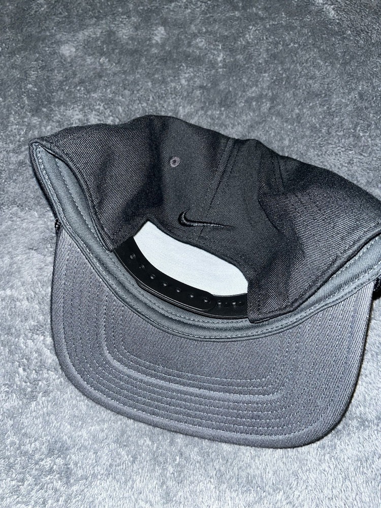 Nike Golf Lot 1 Hat 1 Polo Size Medium Bundle