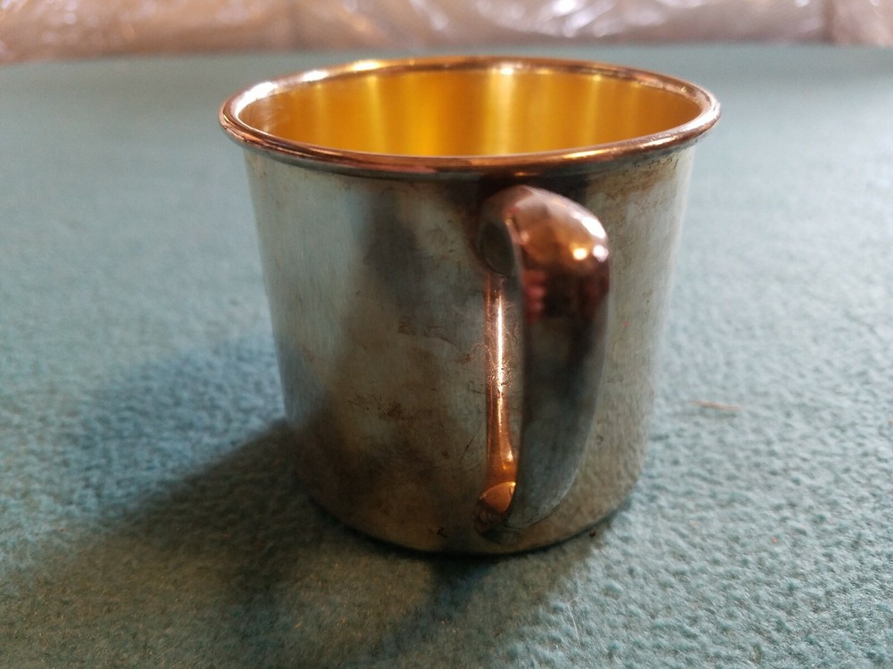 Oneida Silver Engraved Cup BBA 11-1-77 w/Case *READ