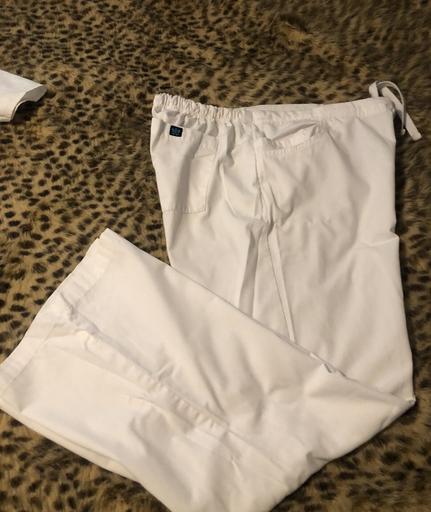 Women Scrub Set/ Large/ White