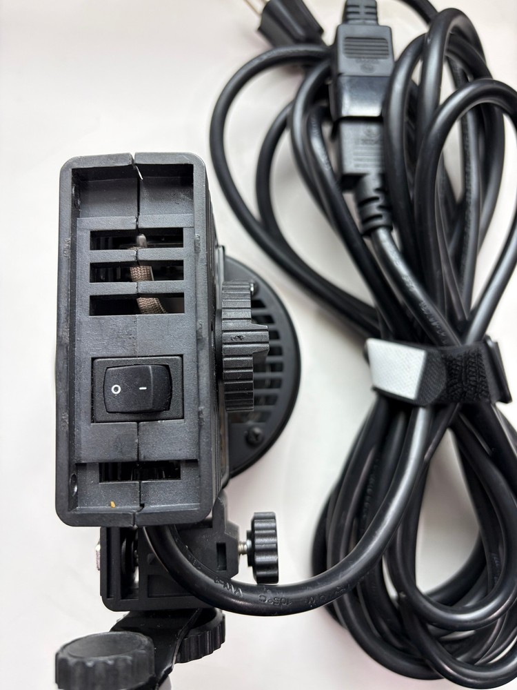 Lowel Pro-Light Focusing Flood Light