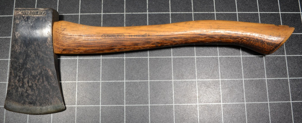 STANLEY - #59-200 - 1 1/4#  - CAMP HATCHET