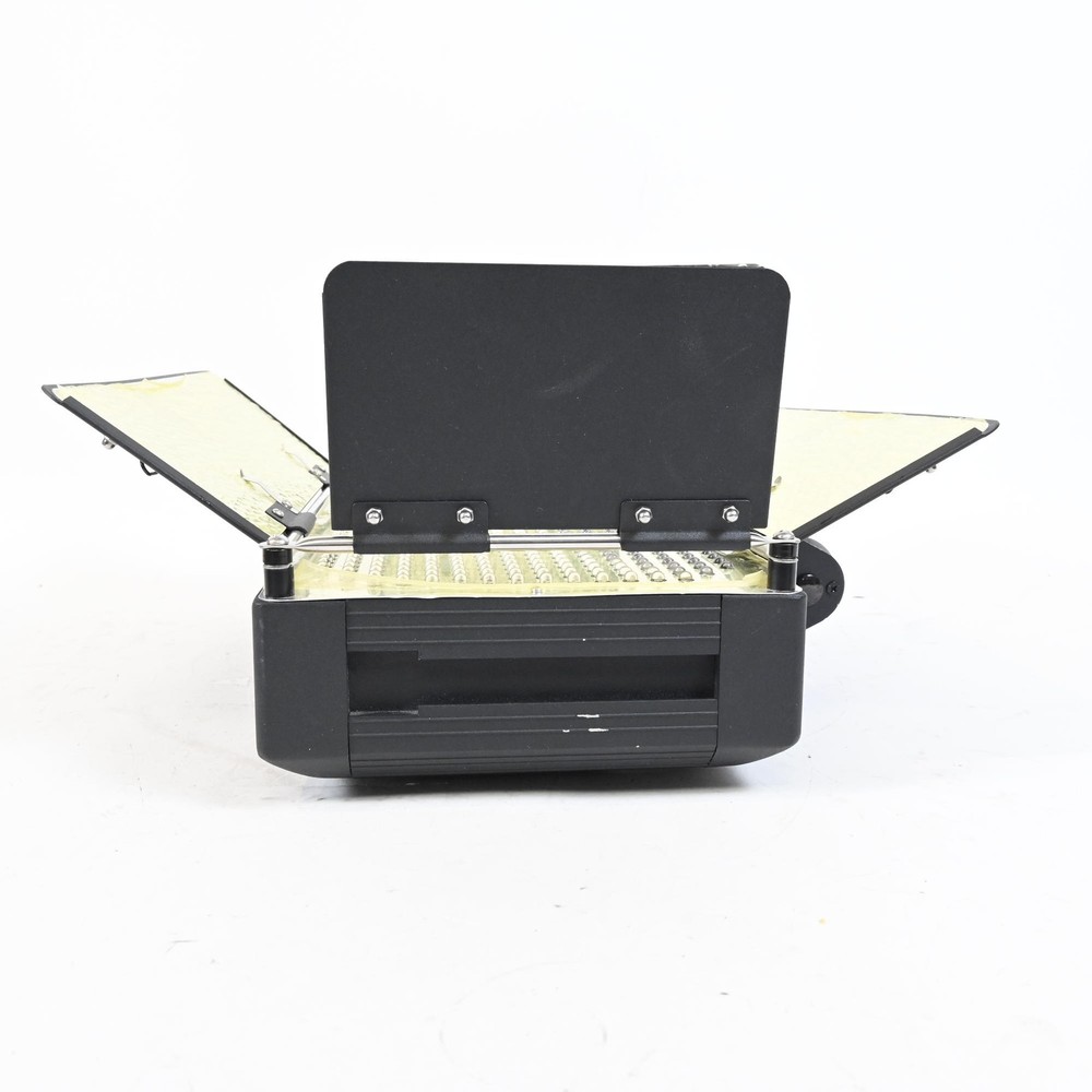 ikan ID500-v2 LED Studio Light 5600k #642