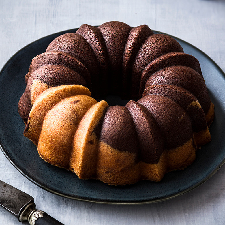 Nordic Ware Anniversary Bundt® Pan