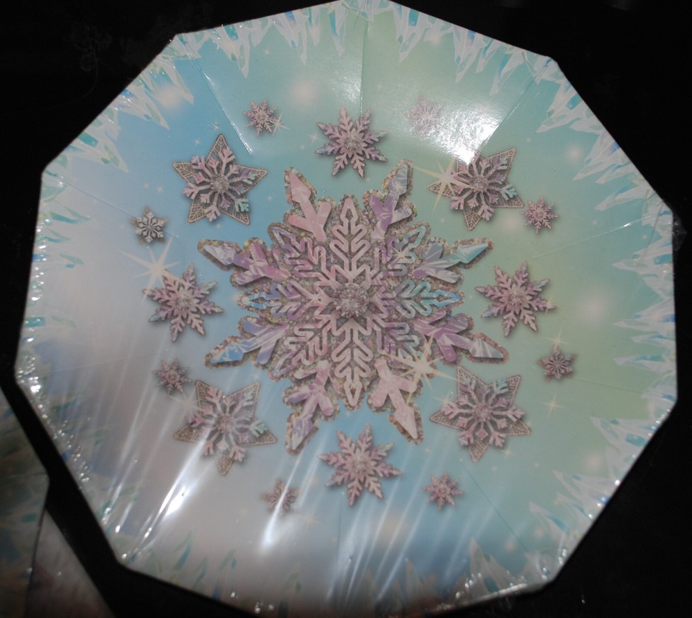 8 Place Frozen Snowflake Themed Party Set