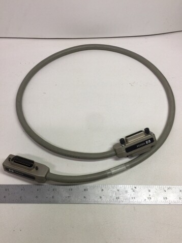 HEWLETT PACKARD CABLE 10833A
