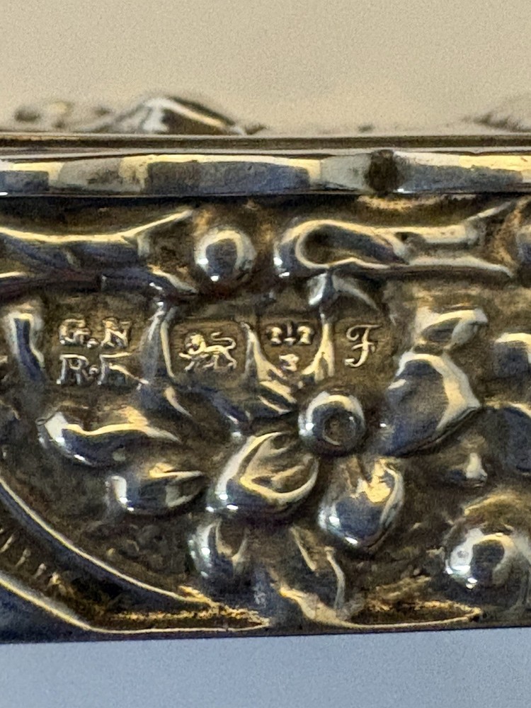 Antique Silver Repouse Snuff Box Hallmarked Chester 1906