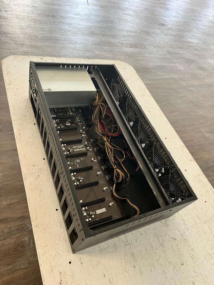 Computer Case 8 GPU ( Include PSU MOBO Fans )