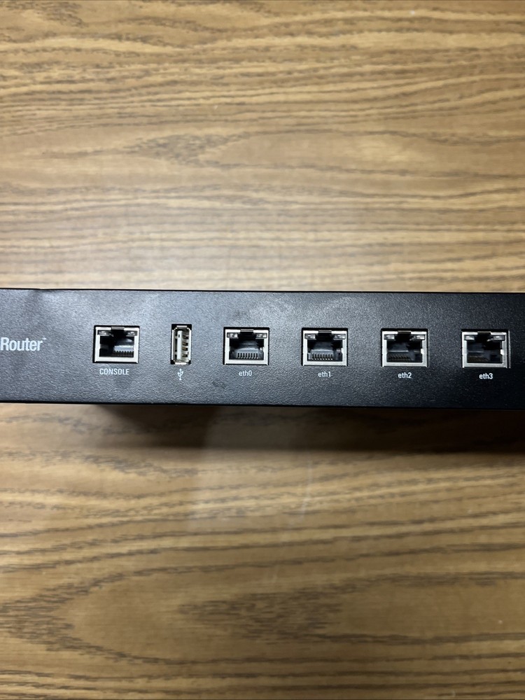 Ubiquiti EdgeRouter 8 ER-8
