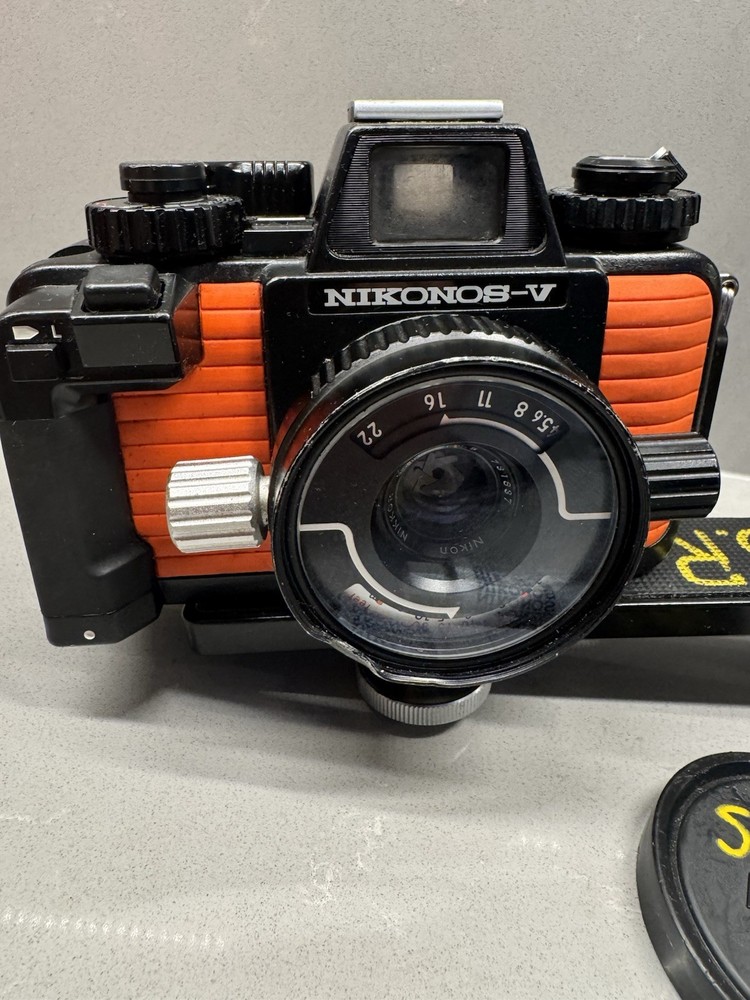 Nikonos v Underwater 35mm Camera.