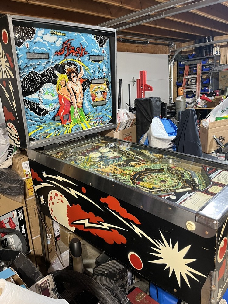 1978 Williams Flash Pinball Machine