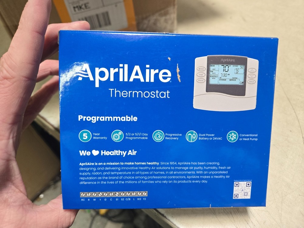 AprilAire 8466 Universal Programmable Thermostat
