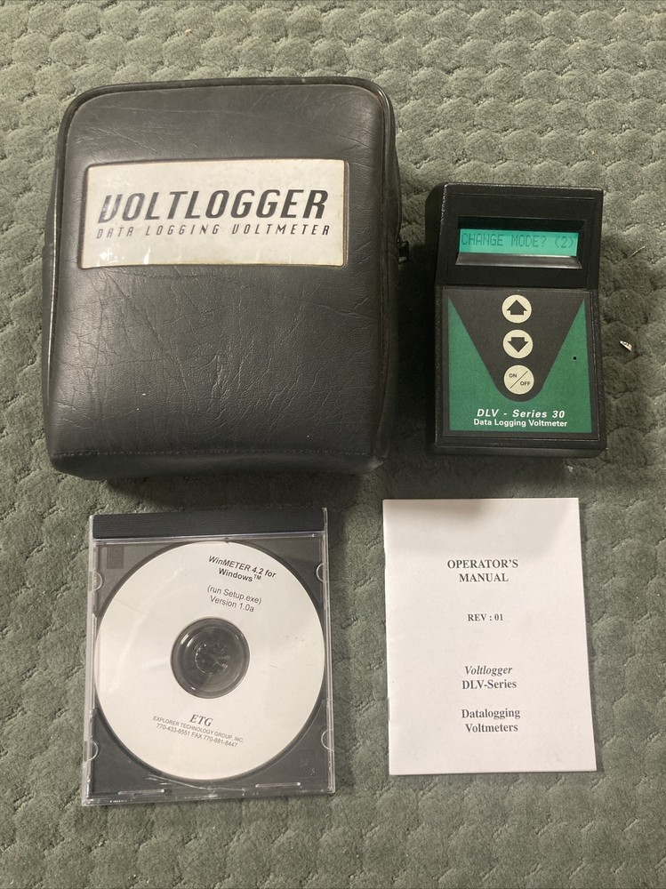 Data Logging Voltmeter Voltlogger With Case DLV-30 Battery Voltage Used