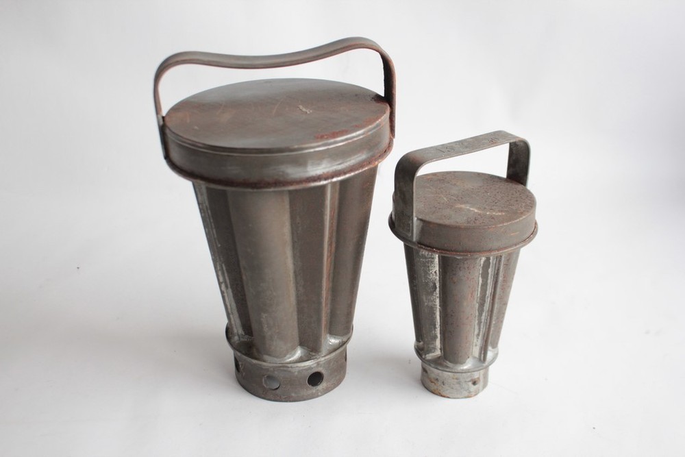 Vintage Kitchen Baking Molds (67658)