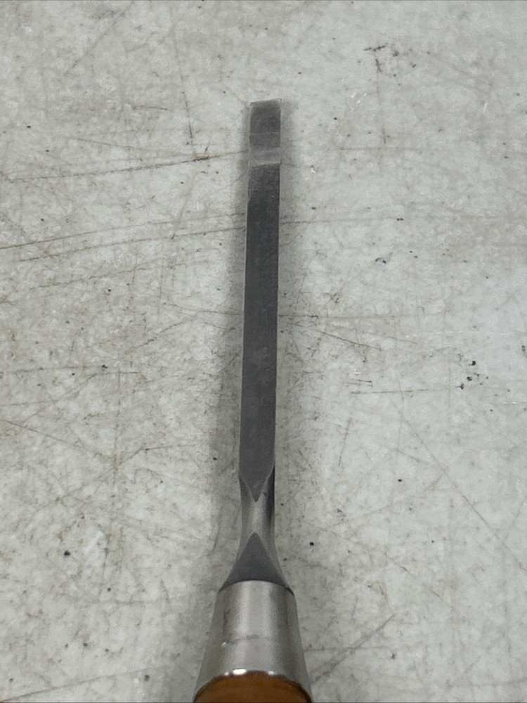 Veritas 1/8” Bench Chisel PM-V11