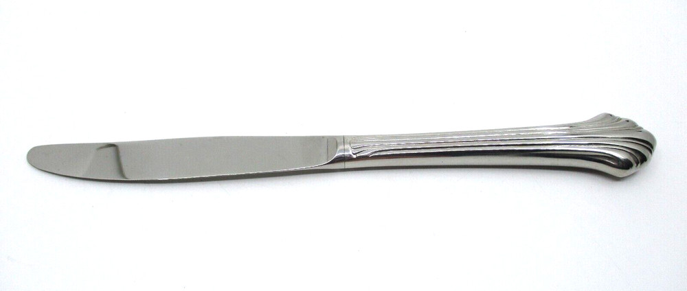 GORHAM STAINLESS QUINETTE DINNER KNIFE  -  9 1/8" - 06N