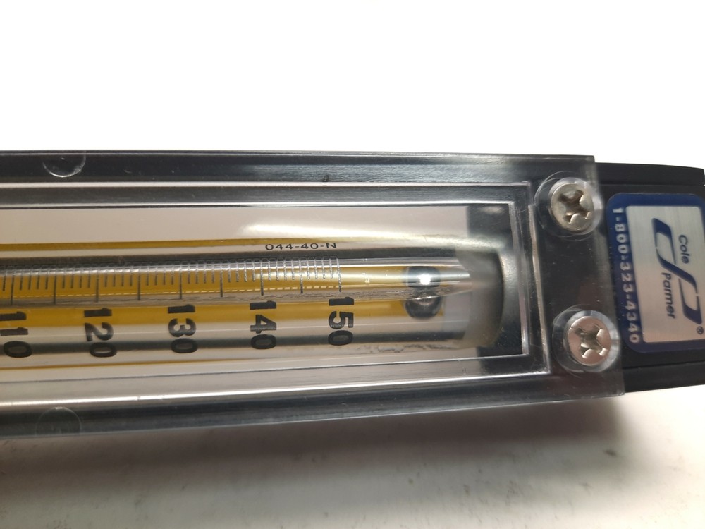 Cole-Parmer Masterflex Variable Area Panel Flowmeter 150mm Tube: 044-40-N, Valve
