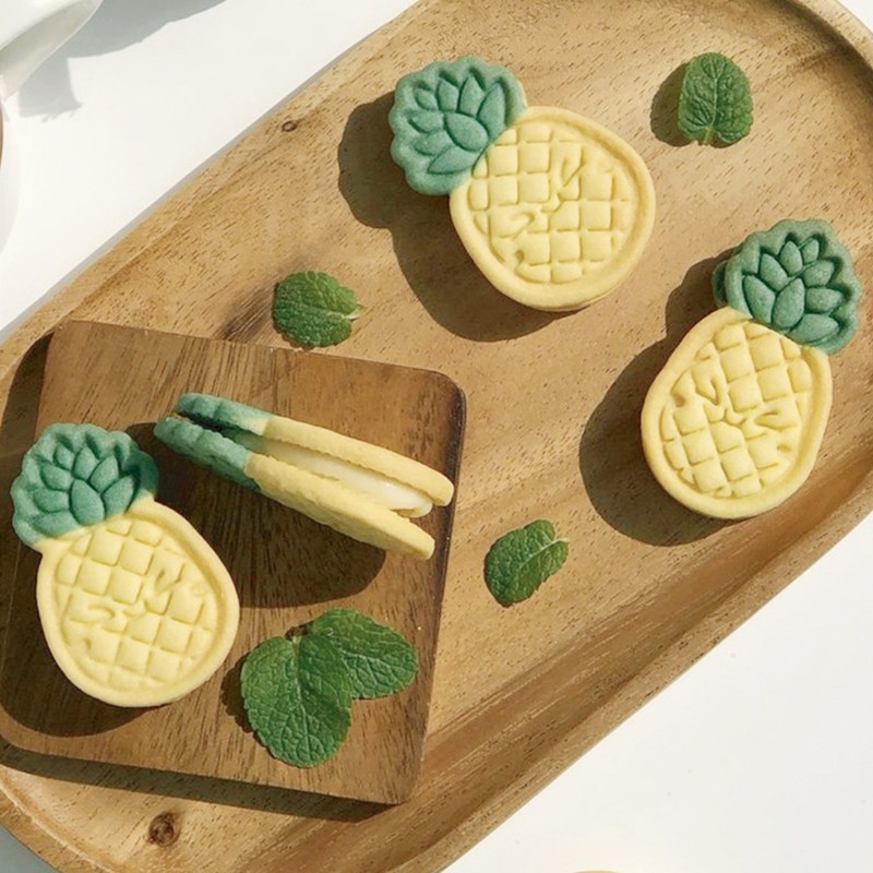 3D Pineapple Shape Kitchen Baking Mold Plastic Cake Decorating Tools Mold