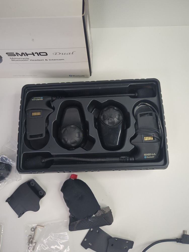 Sena SMH10D-10 Motorcycle Bluetooth Headset / Intercom (Dual), Black Untested