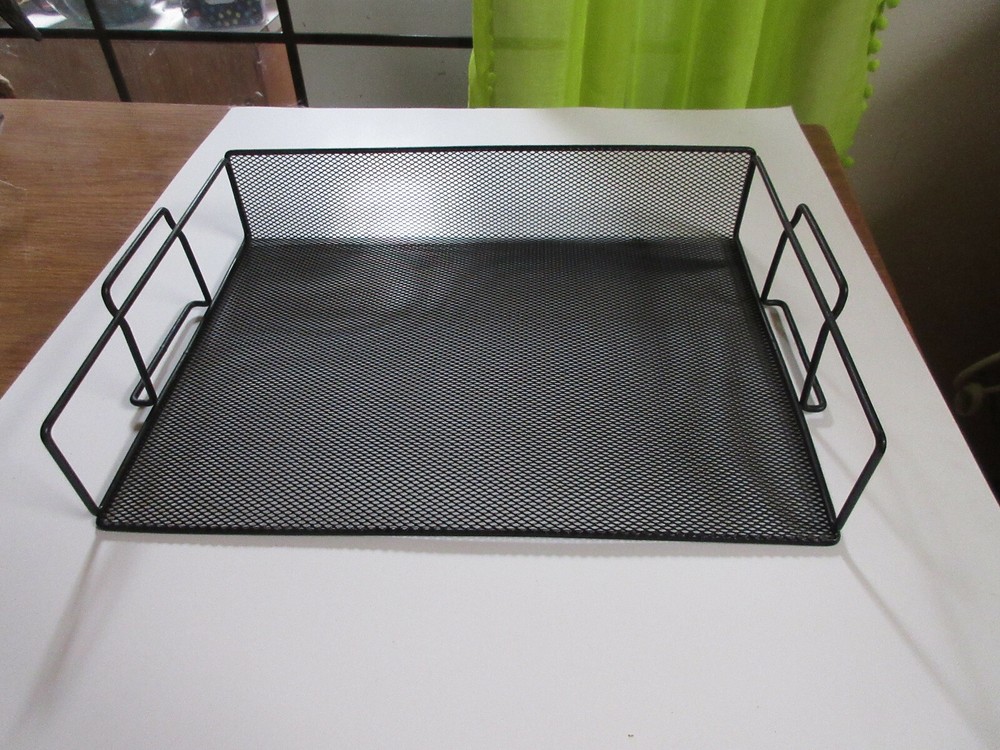 ONE Black Wire Mesh Letter Size Desk Tray Basket Stackable