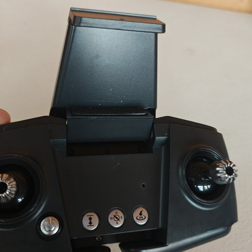hs460 Holy Stone, remote only, Untested ZB3