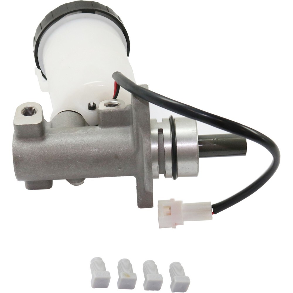 For 1999-2004 Chevrolet Tracker Brake Master Cylinder