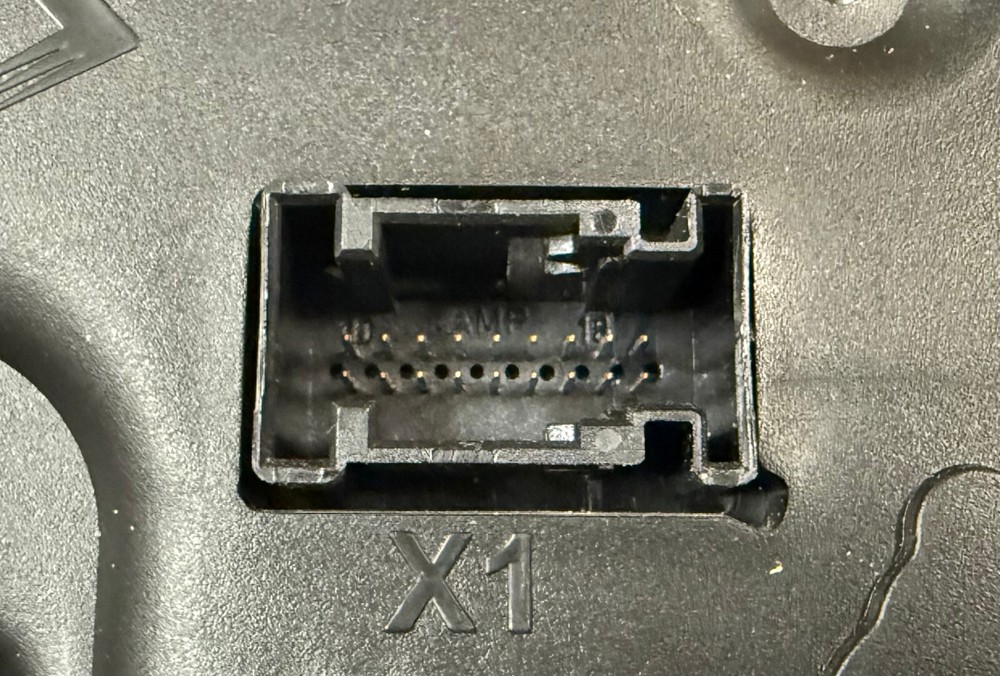 FREIGHTLINER Evolution Instrument Panel/Gauge Cluster A22-74911-500