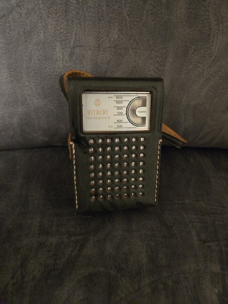 Hitachi Transistor 6 Vintage Works Rare Beautiful