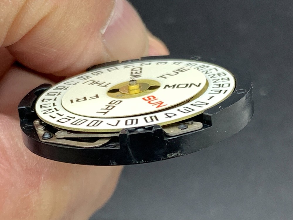 S2427 Caliber Watch Day-Date Automatic Movements Soviet Era Vintag