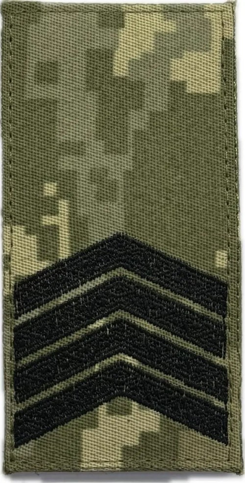 Ukrainian rank patch for Senior sergeant on MM-14 Pixel camouflage