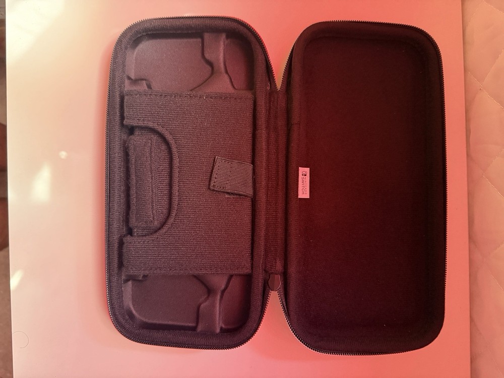 Nintendo Switch OLED White - MINT Condition CIB - Never Used + Carrying Case