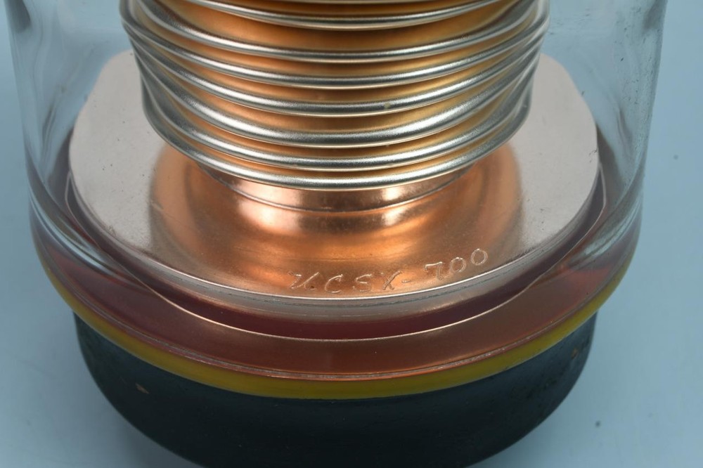JENNINGS UCSX-700 VACUUM VARIABLE CAPACITOR 15KV