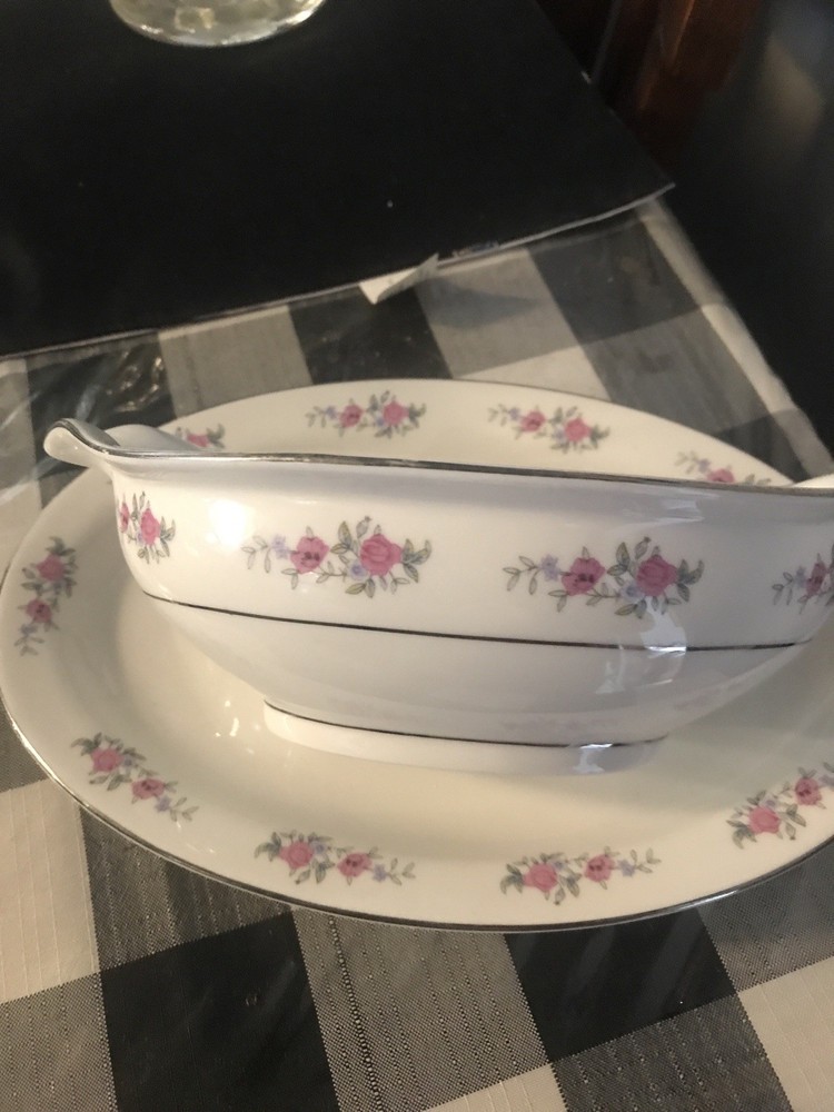 Vintage Gravy Bowl
