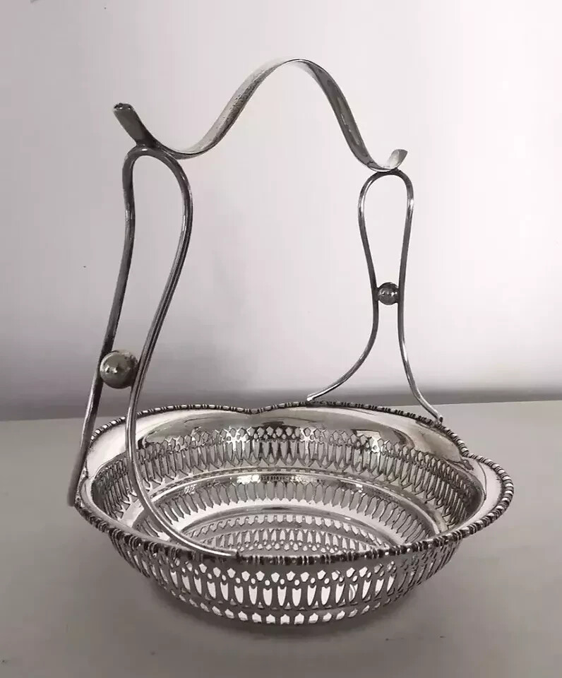 Mappin & Webb Solid Silver Cake Basket - Sheff. 1905