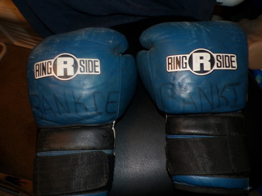 ringside boxing gloves
