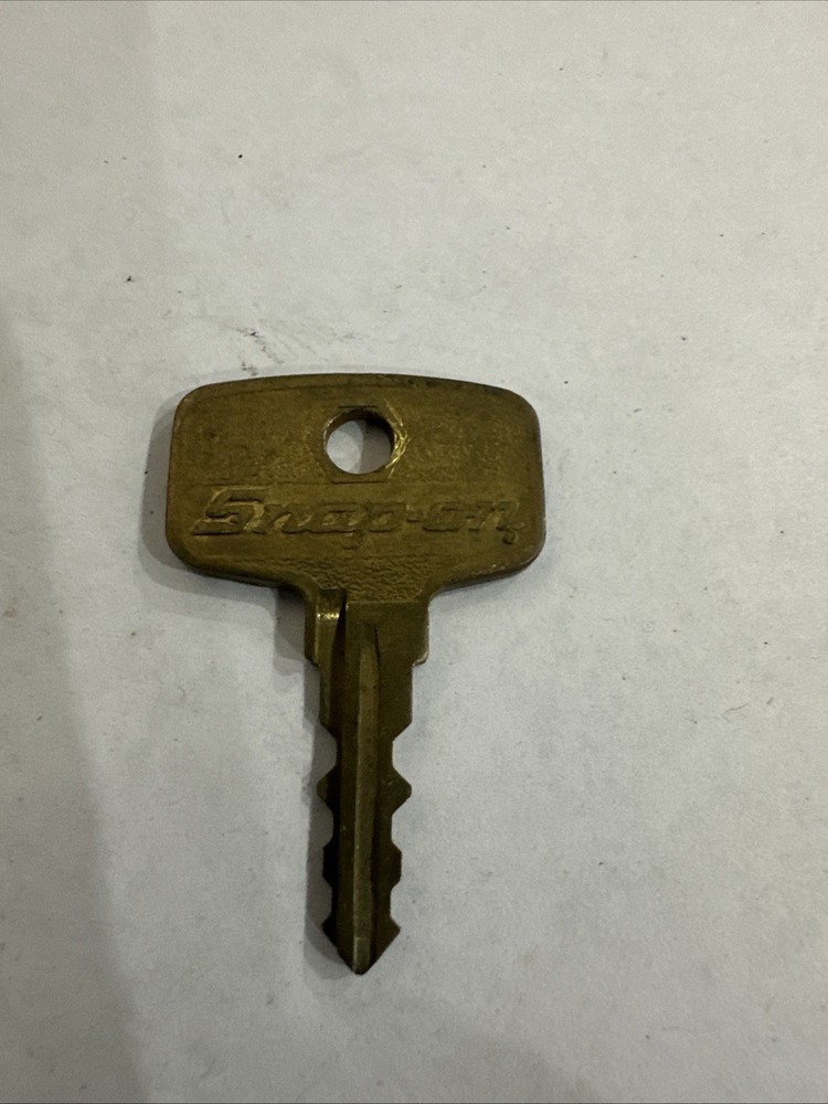 Y169 Snap On Key