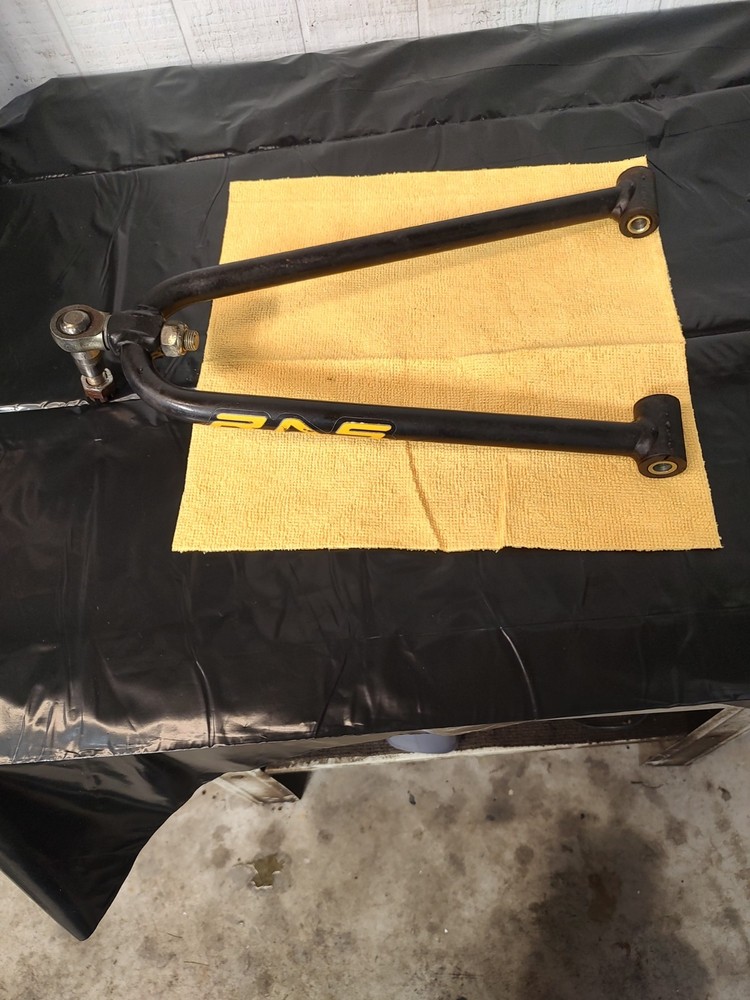 Ski doo UPPER ARM 505071727 Right Or Left