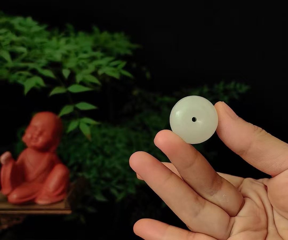 Natural White Jade Incense Stick Holder – Vertical Insertion Style Stone Burner