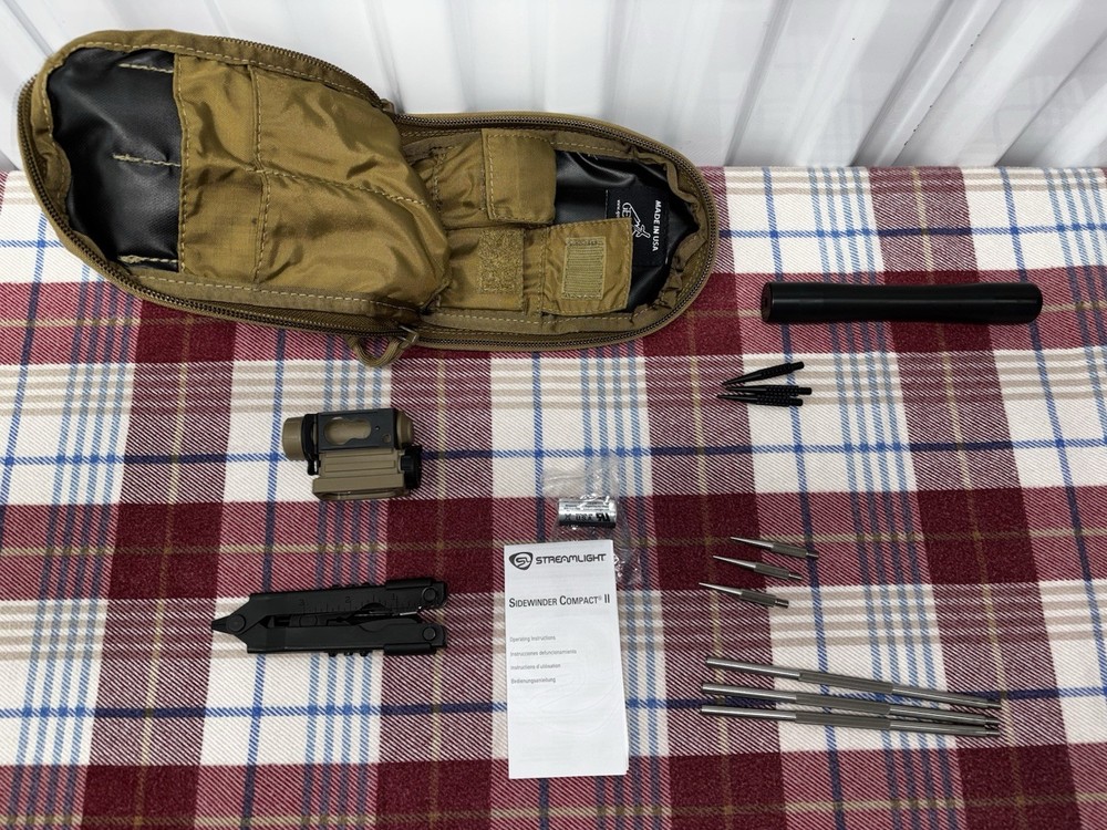 GERBER COMBAT ENGINEERS KIT EOD TOOL SET WITH STREAMLIGHT SIDEWINDER COMPACT II
