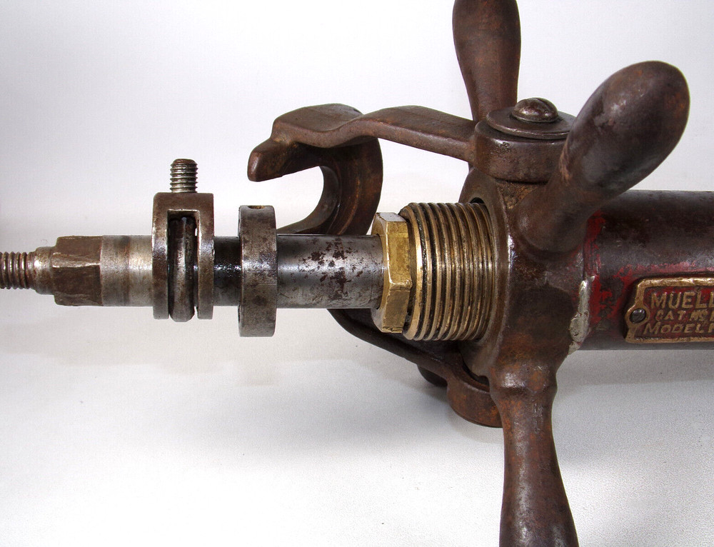 Mueller E-5 Drilling Machine, Model No. 5, w/ LubOSeal & 1-1/2" Shell Cutter