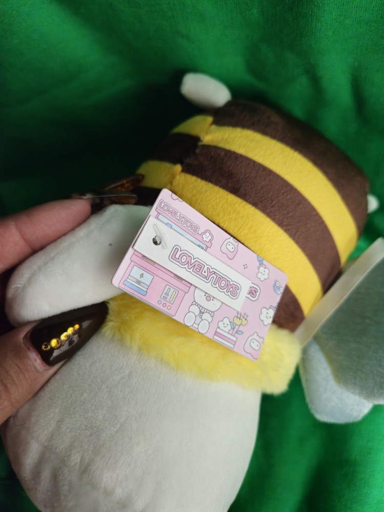 Plush – Adorable Bee Costume