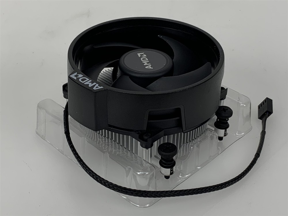 AMD Socket AM4 Heatsink FAN Assembly 100-100000065BOX - No Processor