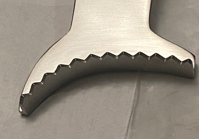 SEMI-CIRCUMFERENTIAL GLENOID RETRACTOR 8" BLADE/WIDTH--2.125"