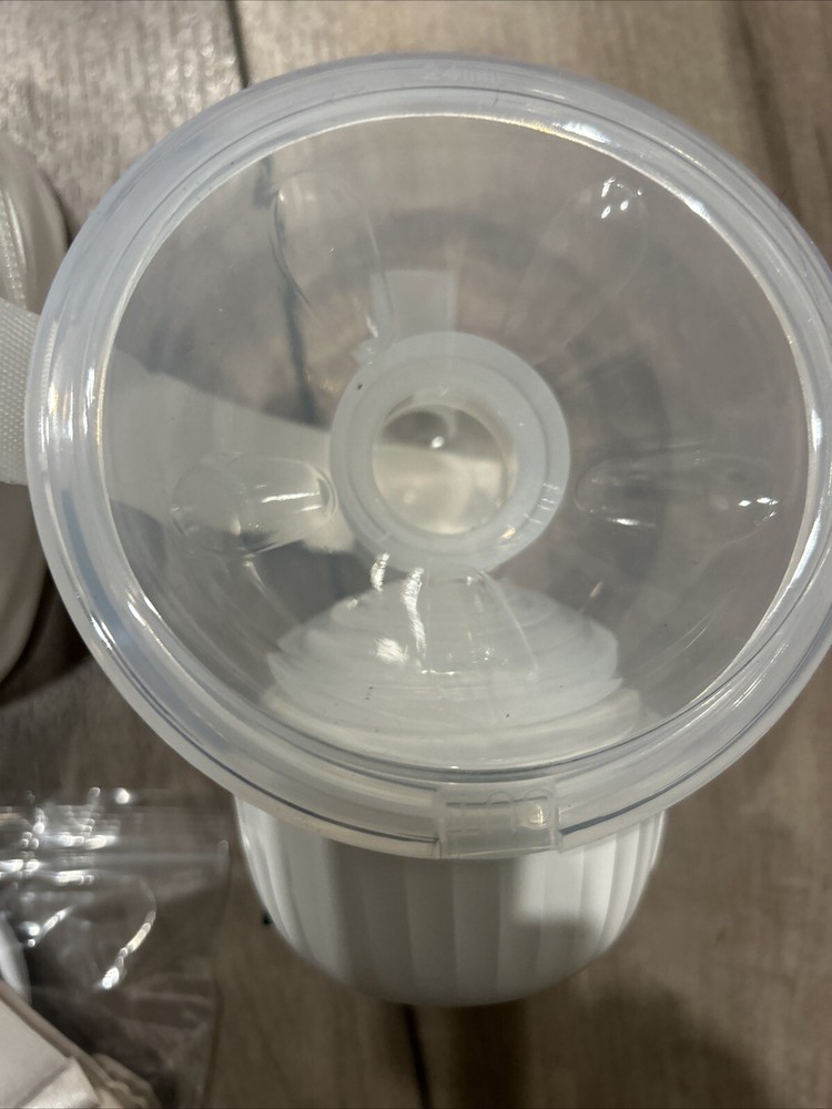 BIOBOO Hug Spa-Level Hands Free Breast Pump Single