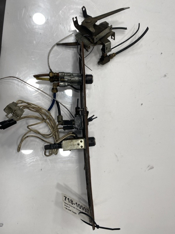 1987 Freightliner FLC120 Climate Control (718-10997)