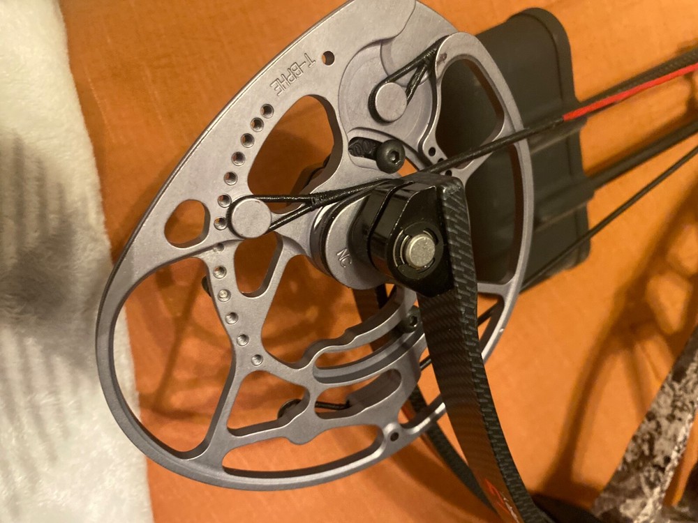 Hunting bows for sale