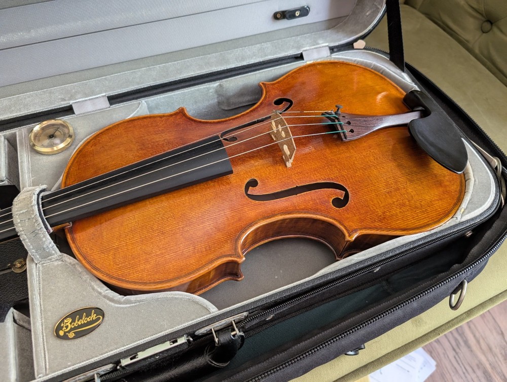 Exceptional Bronek Cison Viola 16-3/4 & Case