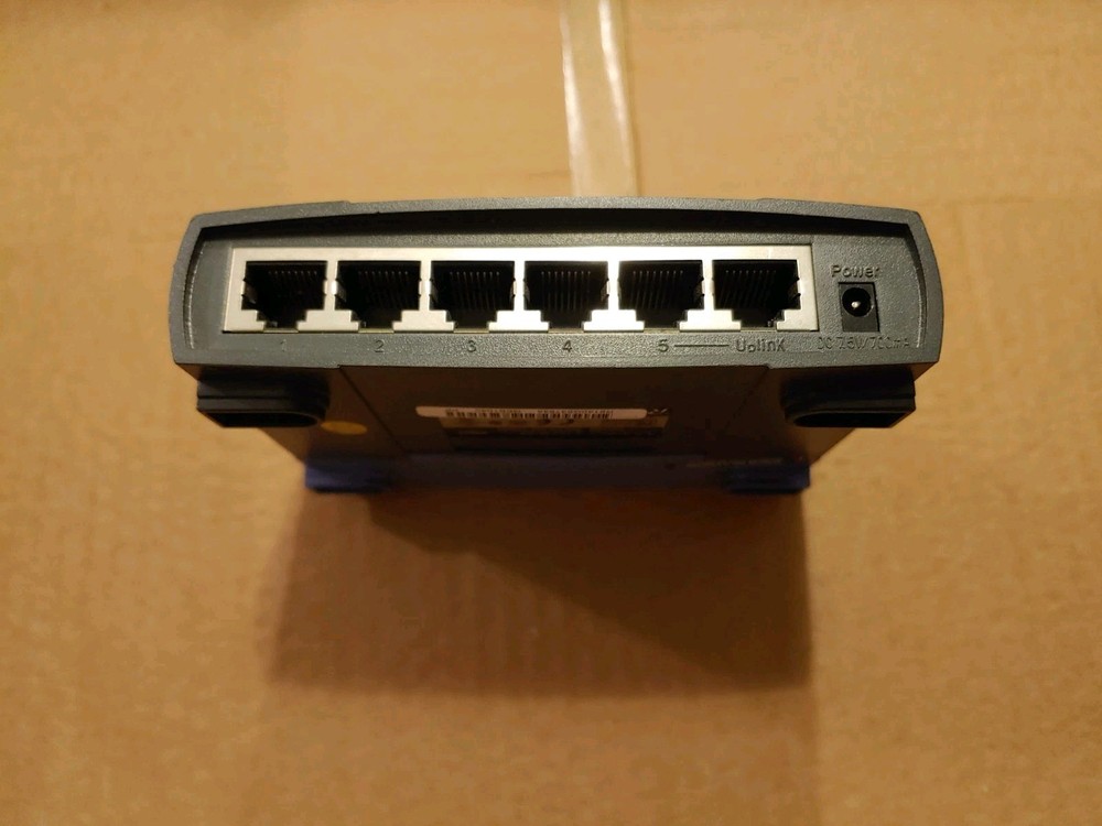 Linksys EtherFast EZXS55W 5-Port Workgroup Switch Hub - [Read Description]