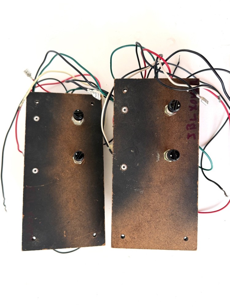 JBL CROSSOVERS - PAIR