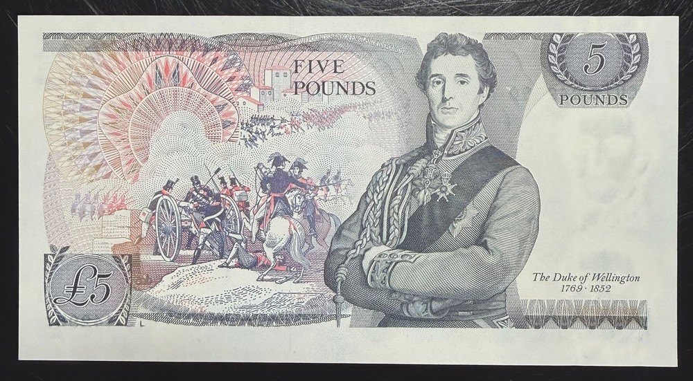 Old Five £5 Pound Note Uncirculated