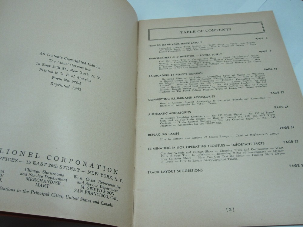 1942 INSTRUCTIONS FOR ASSEMBLING & OPERATING LIONEL TRAINS